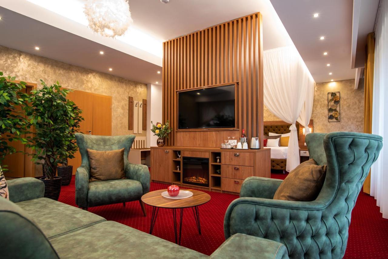 Hotel Vila Simonte Poiana Brașov Zewnętrze zdjęcie